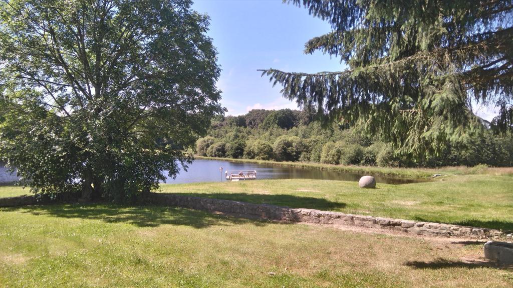 Les Vergnes Saint-Pardoux-le-Neuf Bagian luar foto