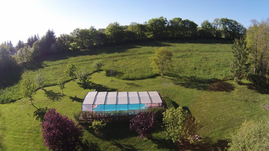 Les Vergnes Saint-Pardoux-le-Neuf Bagian luar foto